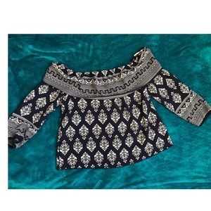 Off-the-Shoulder top